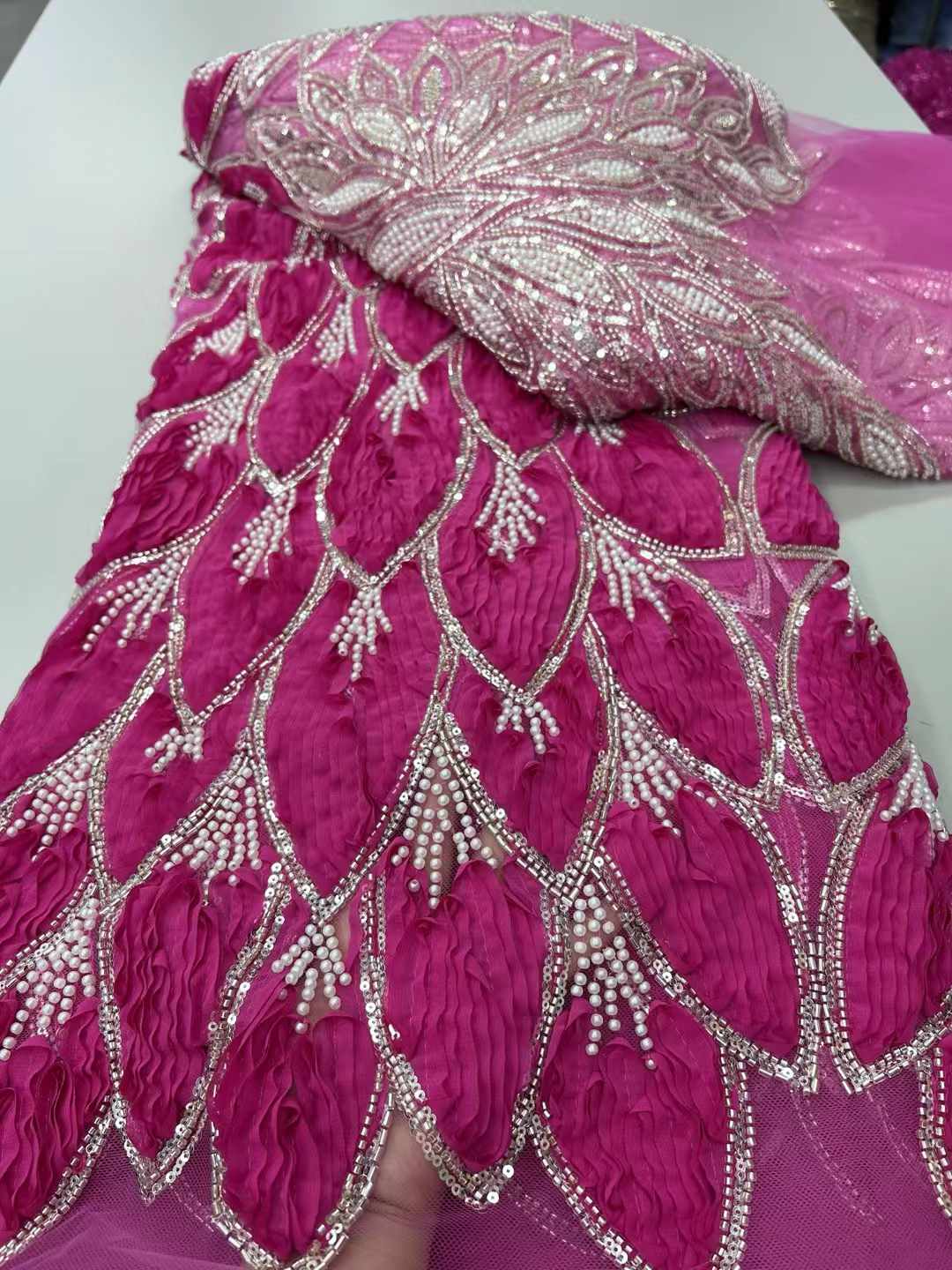Beaded 3D Lace Fabric Red Lace - Sewing Net 评论和价格