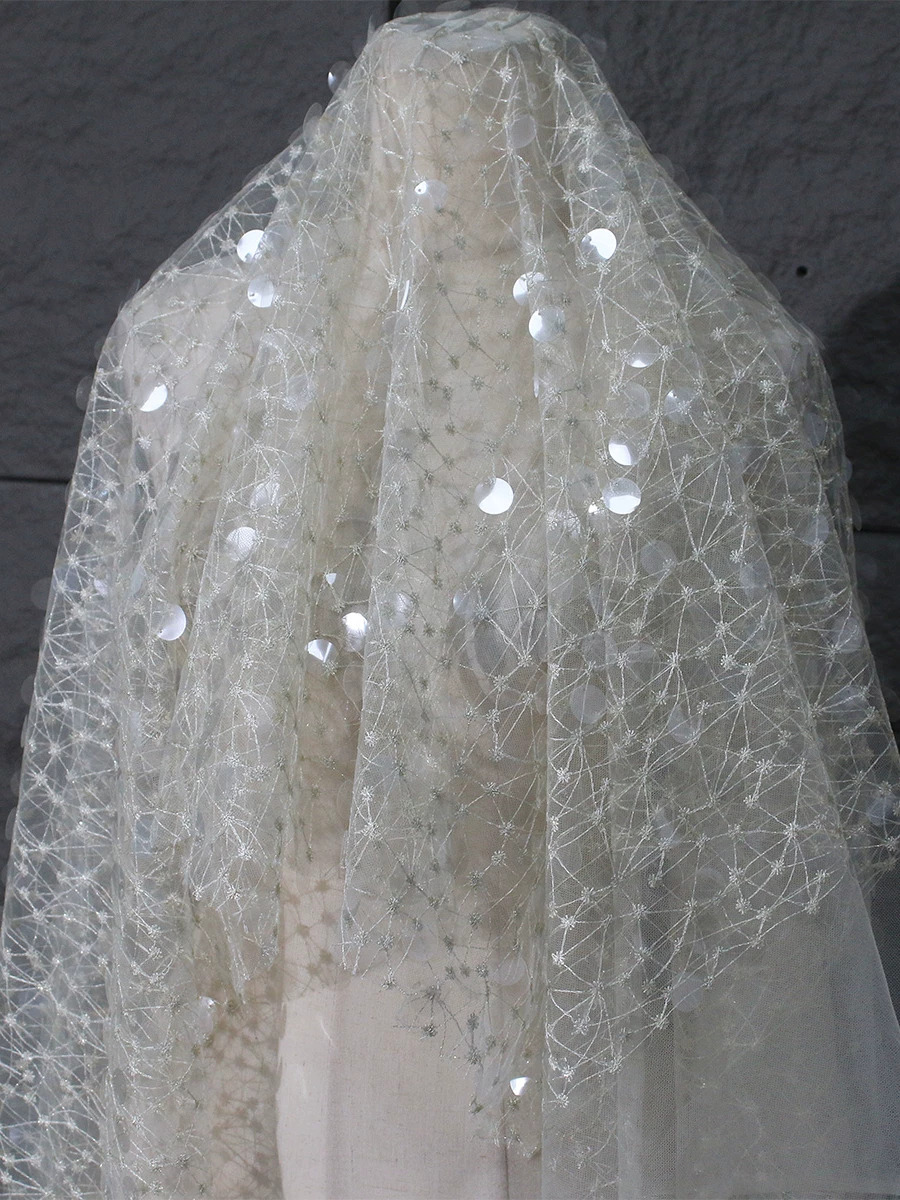 1yard Sequin embroidery thread - Sewing Net 评论和价格